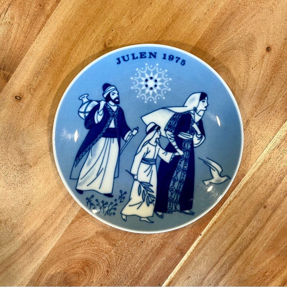Blue Decorative Plate with 1975 Design